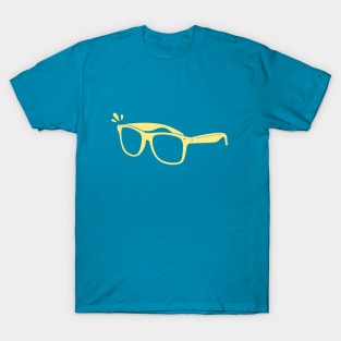 Grab your shades, cutie! T-Shirt